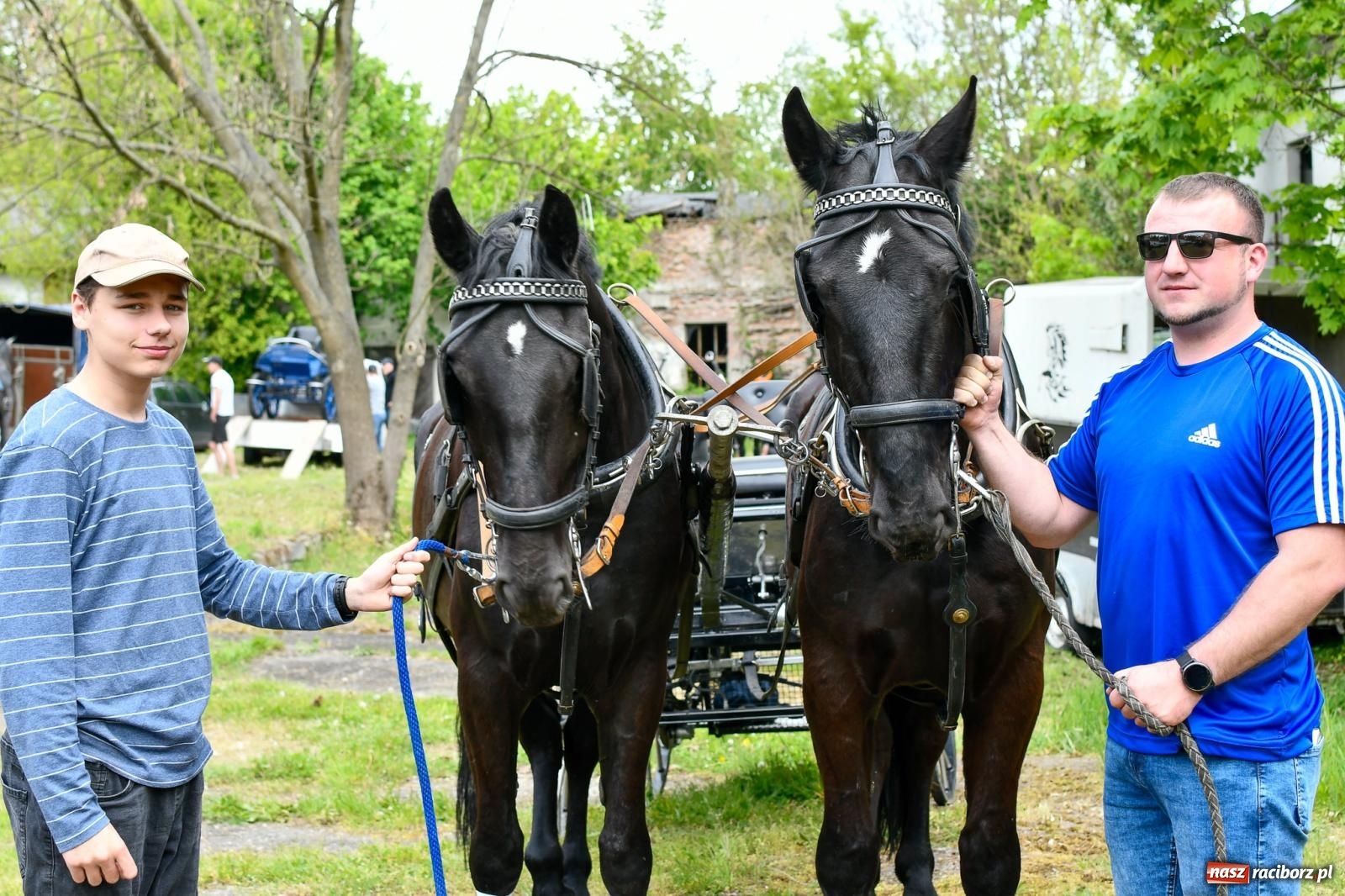 Zdjęcie w galerii na portalu naszraciborz.pl: Procesja konna w Łubowicach. Dopisała pogoda i jeźdźcy [FOTO i WIDEO] wiadomości z regionu