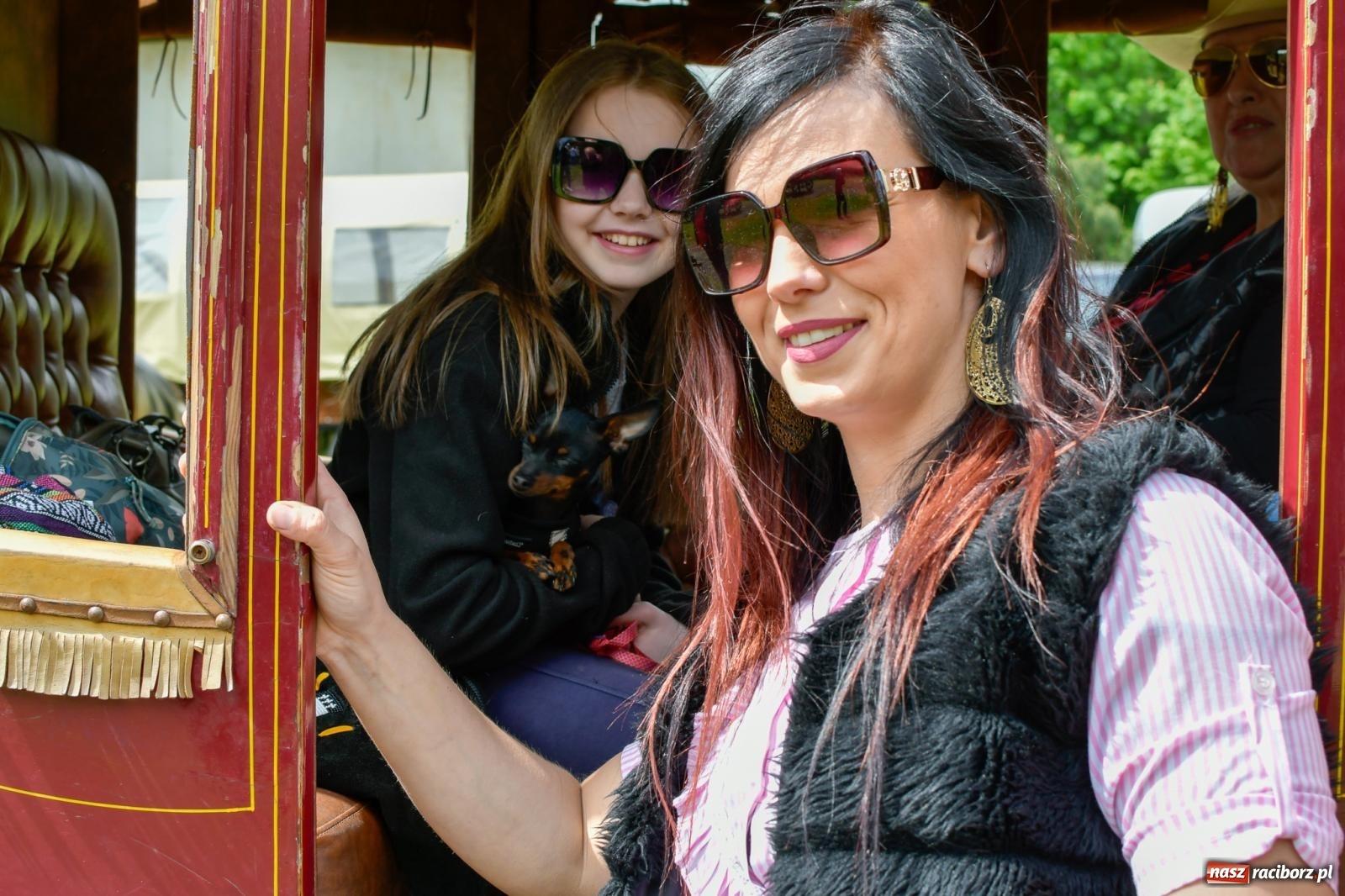 Zdjęcie w galerii na portalu naszraciborz.pl: Procesja konna w Łubowicach. Dopisała pogoda i jeźdźcy [FOTO i WIDEO] wiadomości z regionu