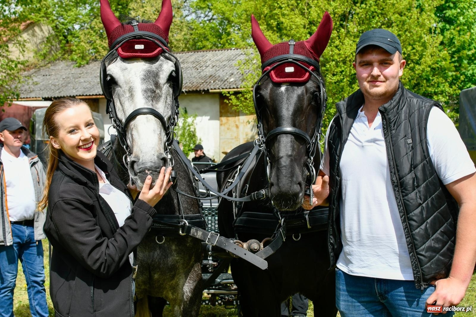 Zdjęcie w galerii na portalu naszraciborz.pl: Procesja konna w Łubowicach. Dopisała pogoda i jeźdźcy [FOTO i WIDEO] wiadomości z regionu