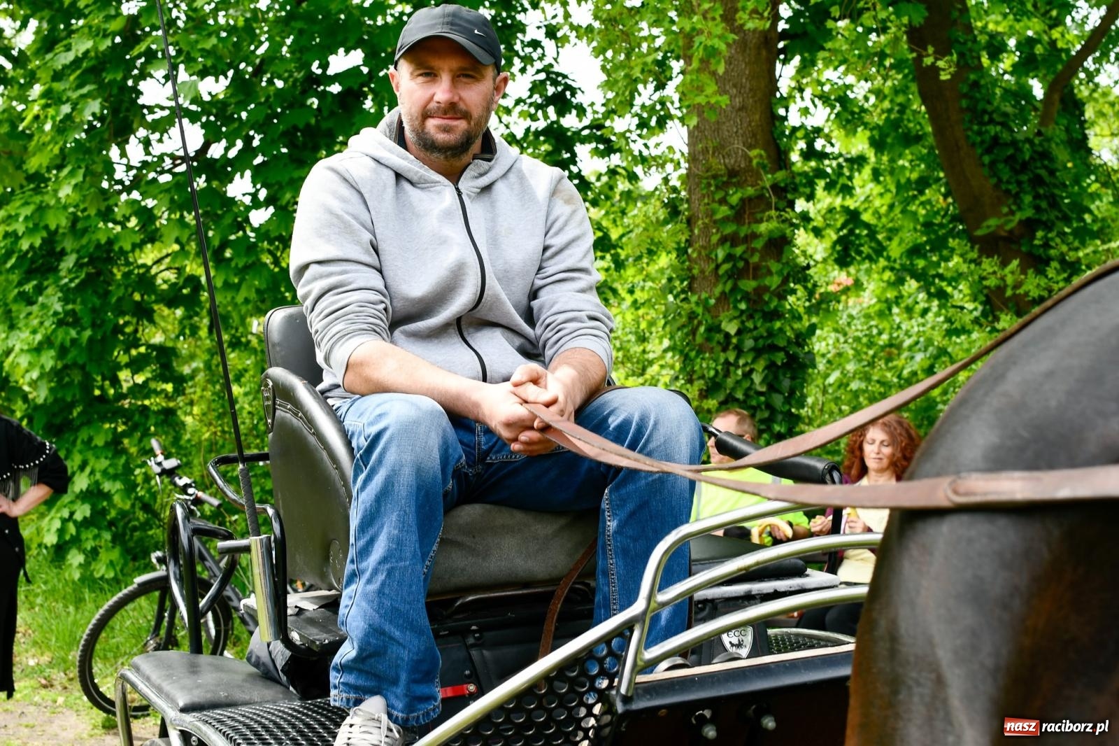 Zdjęcie w galerii na portalu naszraciborz.pl: Procesja konna w Łubowicach. Dopisała pogoda i jeźdźcy [FOTO i WIDEO] wiadomości z regionu