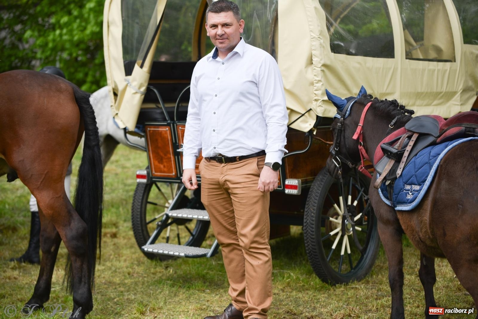Zdjęcie w galerii na portalu naszraciborz.pl: Łubowicka procesja konna na bis! [FOTO i WIDEO] wiadomości z regionu