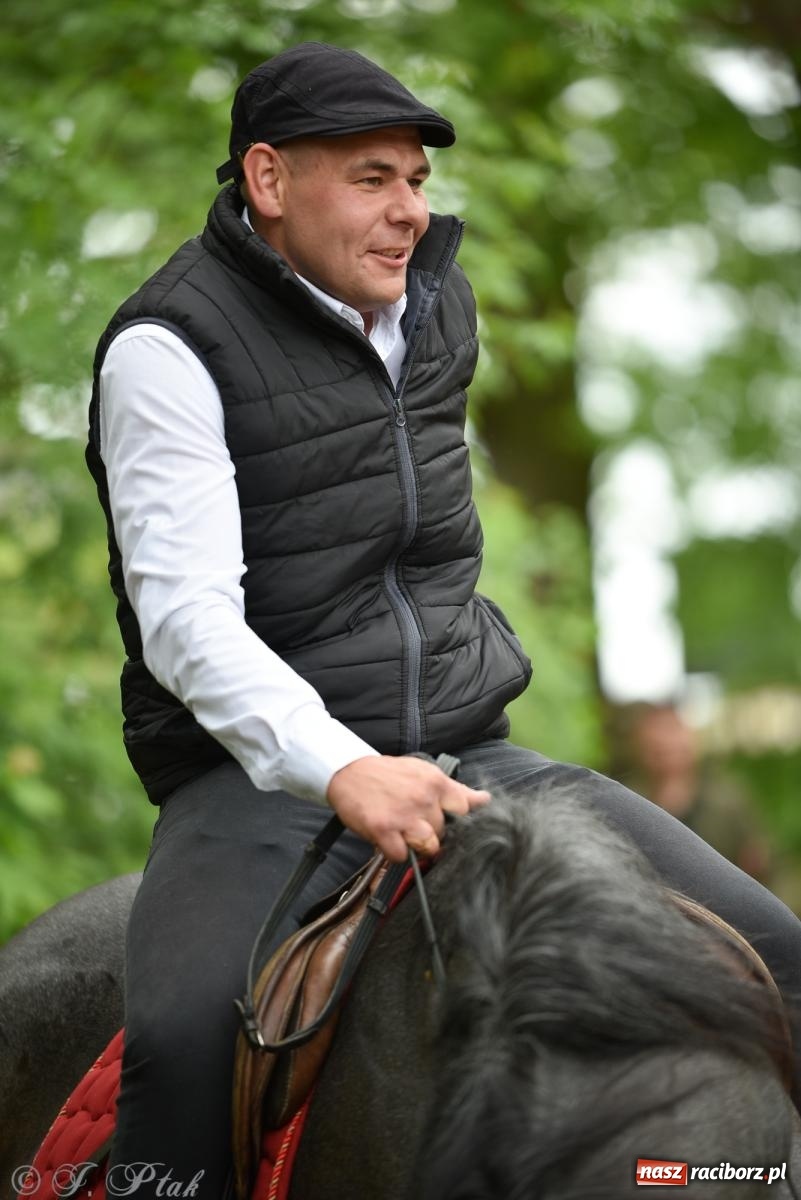 Zdjęcie w galerii na portalu naszraciborz.pl: Łubowicka procesja konna na bis! [FOTO i WIDEO] wiadomości z regionu