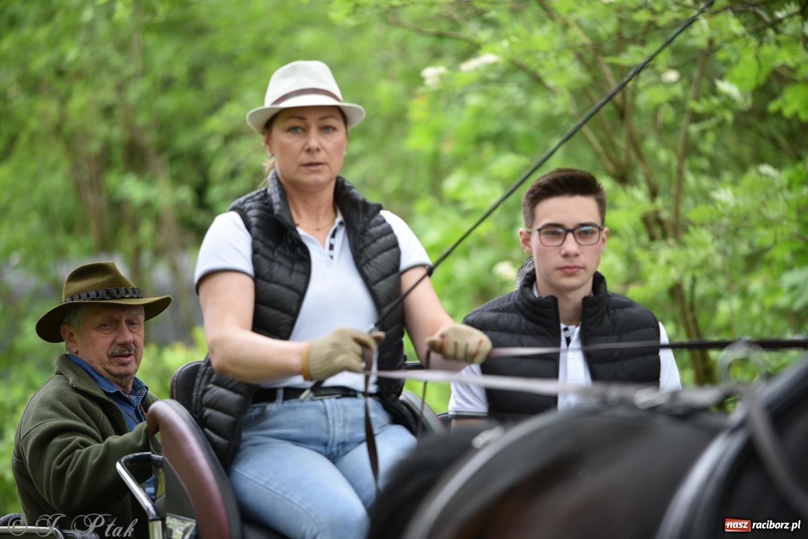 Zdjęcie w galerii na portalu naszraciborz.pl: Łubowicka procesja konna na bis! [FOTO i WIDEO] wiadomości z regionu