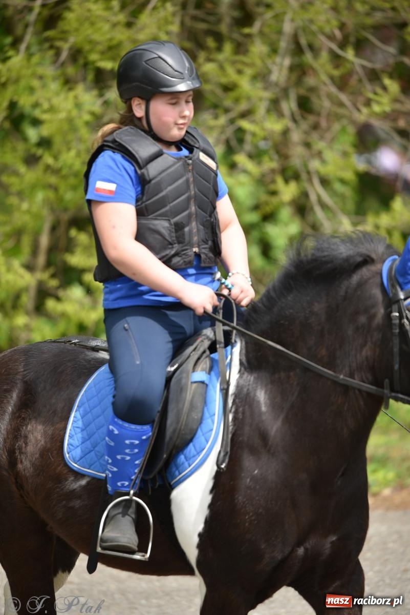 Zdjęcie w galerii na portalu naszraciborz.pl: Łubowicka procesja konna na bis! [FOTO i WIDEO] wiadomości z regionu