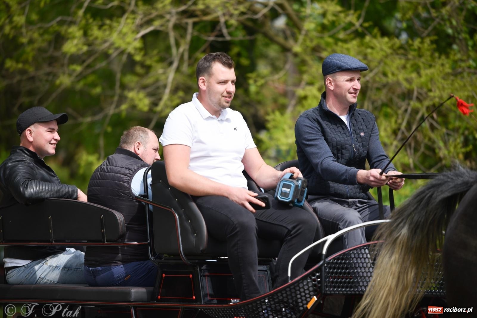 Zdjęcie w galerii na portalu naszraciborz.pl: Łubowicka procesja konna na bis! [FOTO i WIDEO] wiadomości z regionu