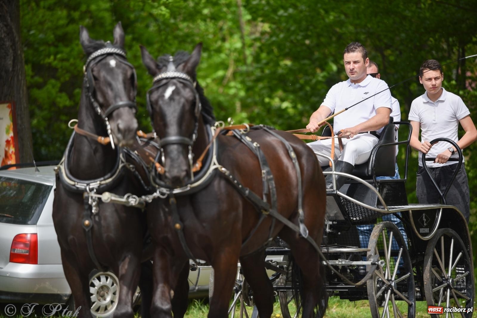Zdjęcie w galerii na portalu naszraciborz.pl: Łubowicka procesja konna na bis! [FOTO i WIDEO] wiadomości z regionu