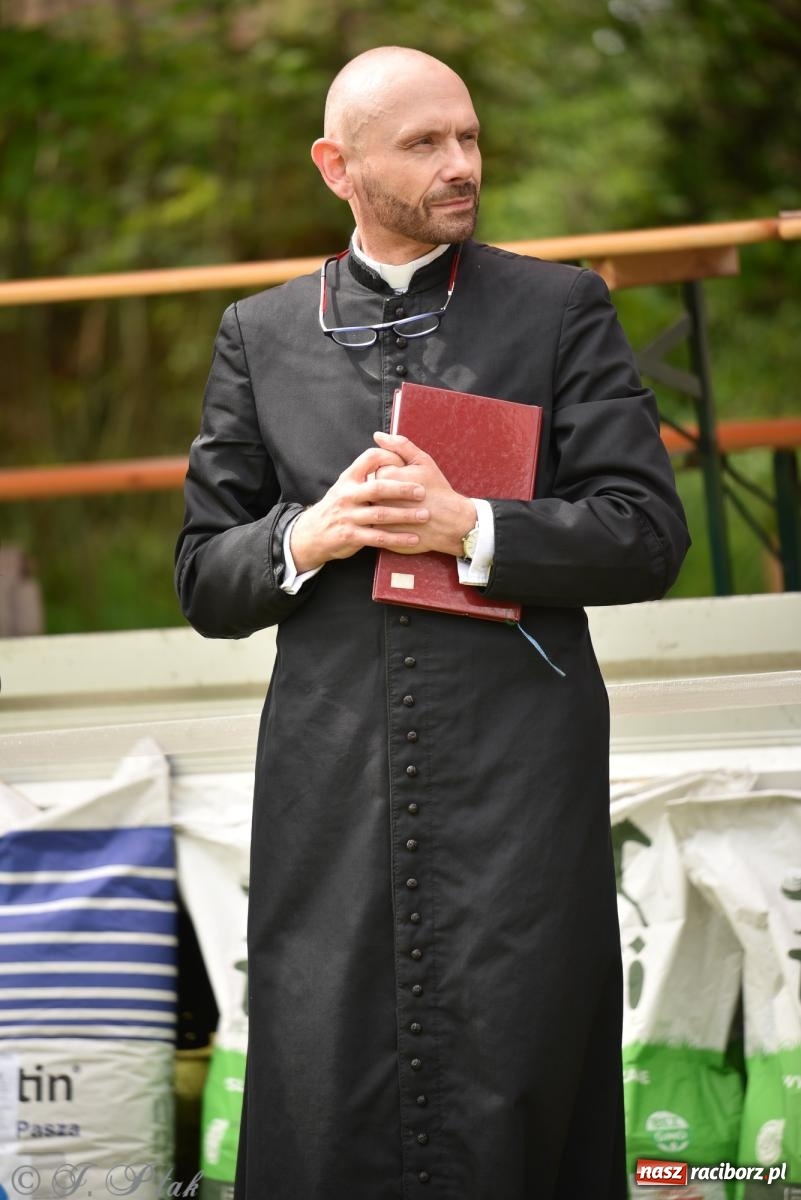 Zdjęcie w galerii na portalu naszraciborz.pl: Łubowicka procesja konna na bis! [FOTO i WIDEO] wiadomości z regionu