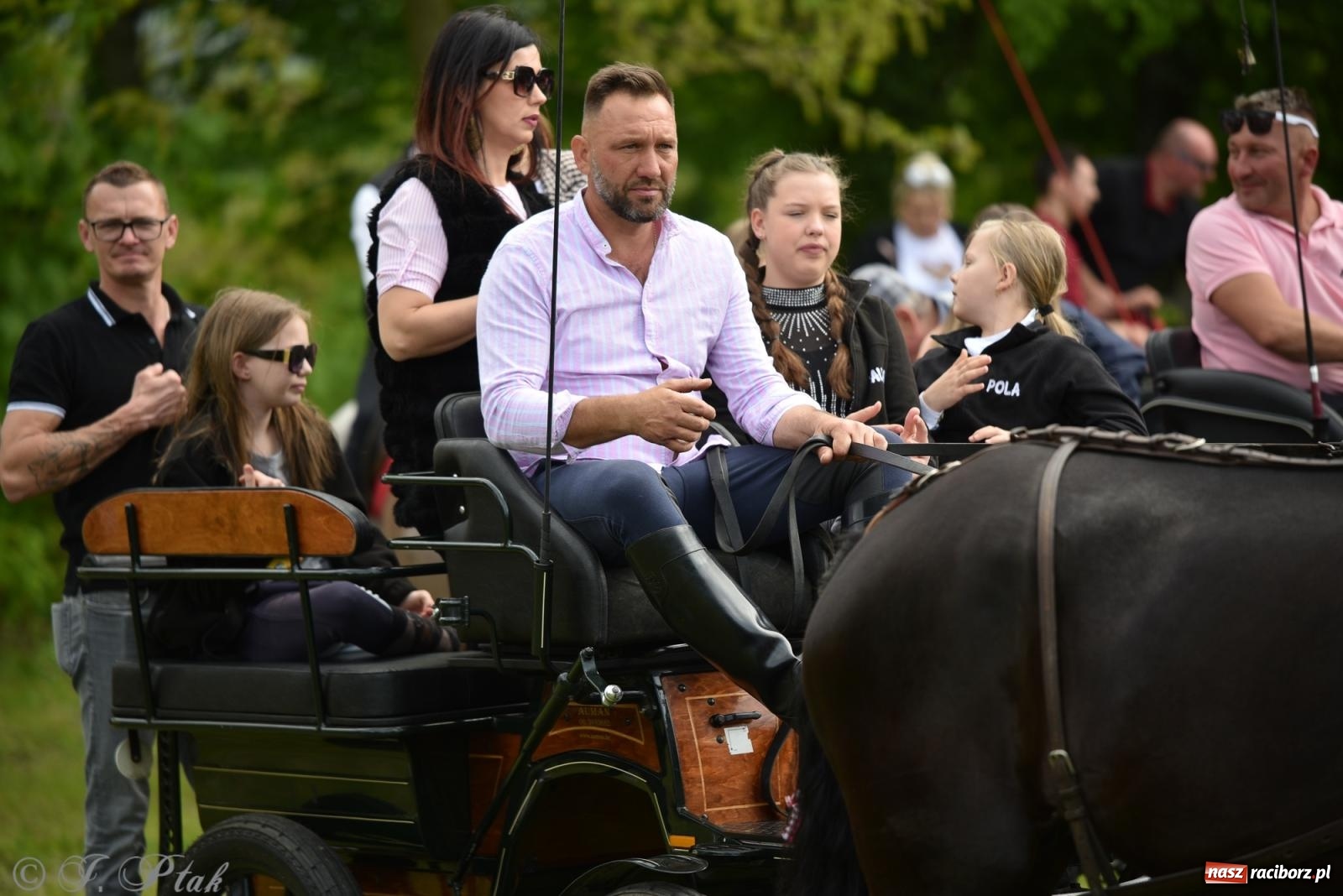 Zdjęcie w galerii na portalu naszraciborz.pl: Łubowicka procesja konna na bis! [FOTO i WIDEO] wiadomości z regionu