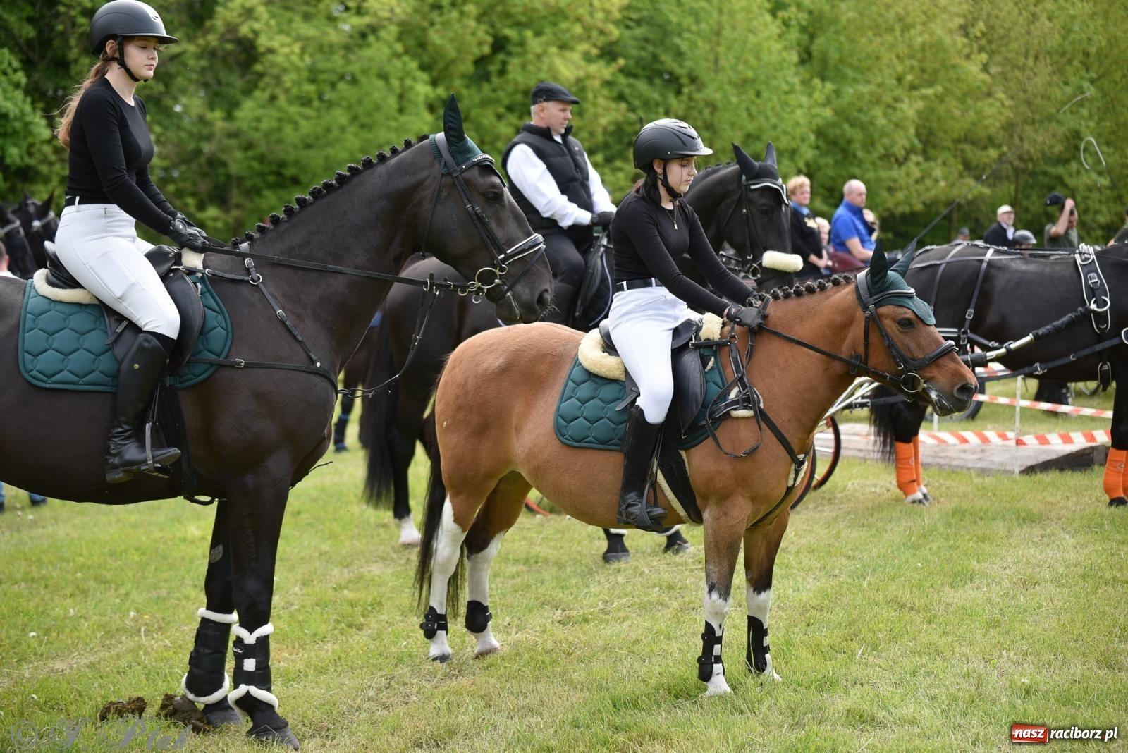 Zdjęcie w galerii na portalu naszraciborz.pl: Łubowicka procesja konna na bis! [FOTO i WIDEO] wiadomości z regionu
