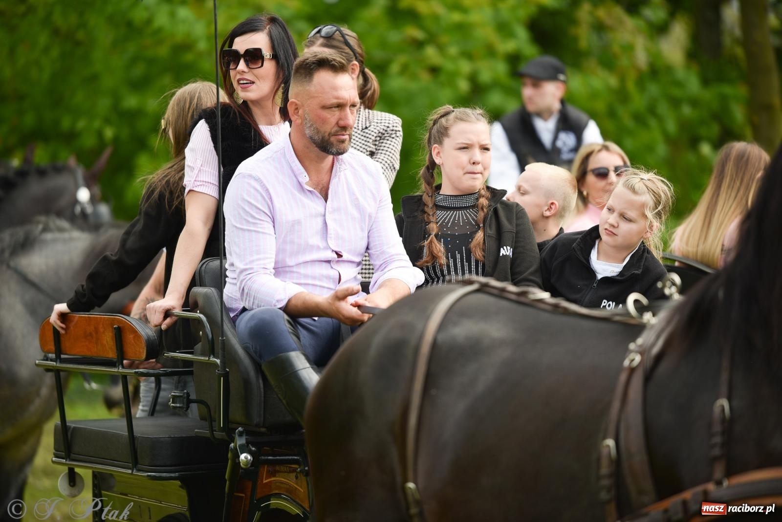 Zdjęcie w galerii na portalu naszraciborz.pl: Łubowicka procesja konna na bis! [FOTO i WIDEO] wiadomości z regionu