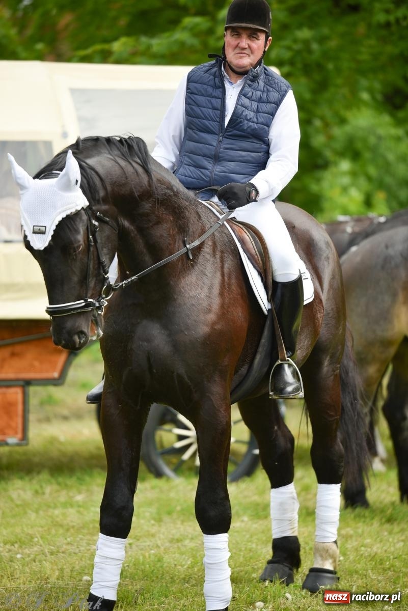 Zdjęcie w galerii na portalu naszraciborz.pl: Łubowicka procesja konna na bis! [FOTO i WIDEO] wiadomości z regionu