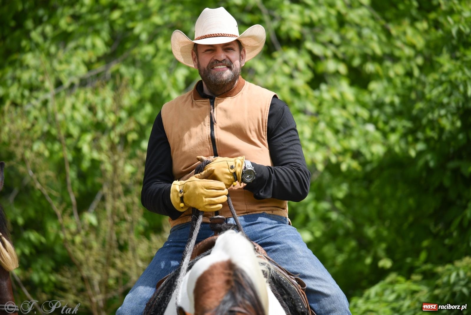 Zdjęcie w galerii na portalu naszraciborz.pl: Łubowicka procesja konna na bis! [FOTO i WIDEO] wiadomości z regionu