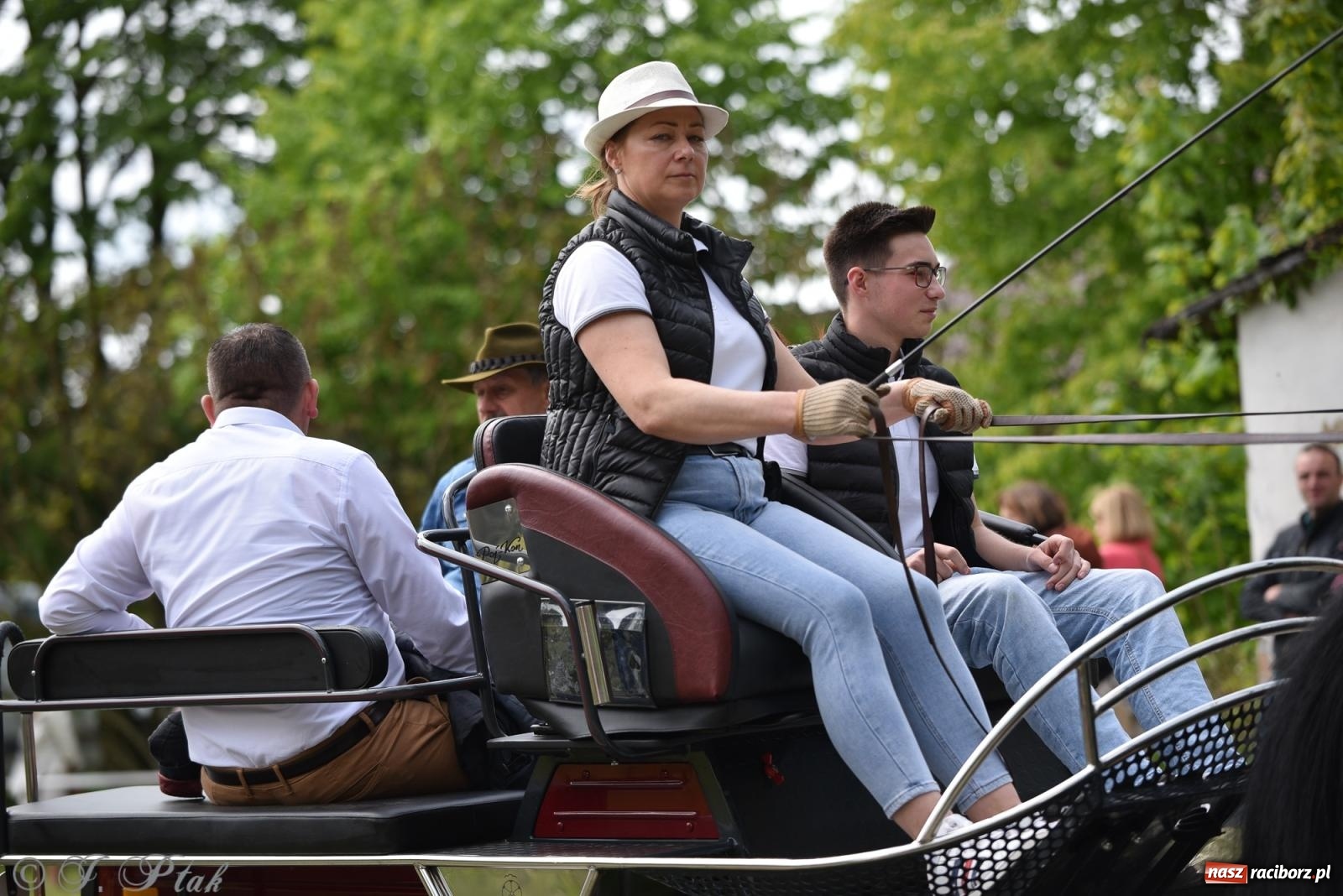 Zdjęcie w galerii na portalu naszraciborz.pl: Łubowicka procesja konna na bis! [FOTO i WIDEO] wiadomości z regionu