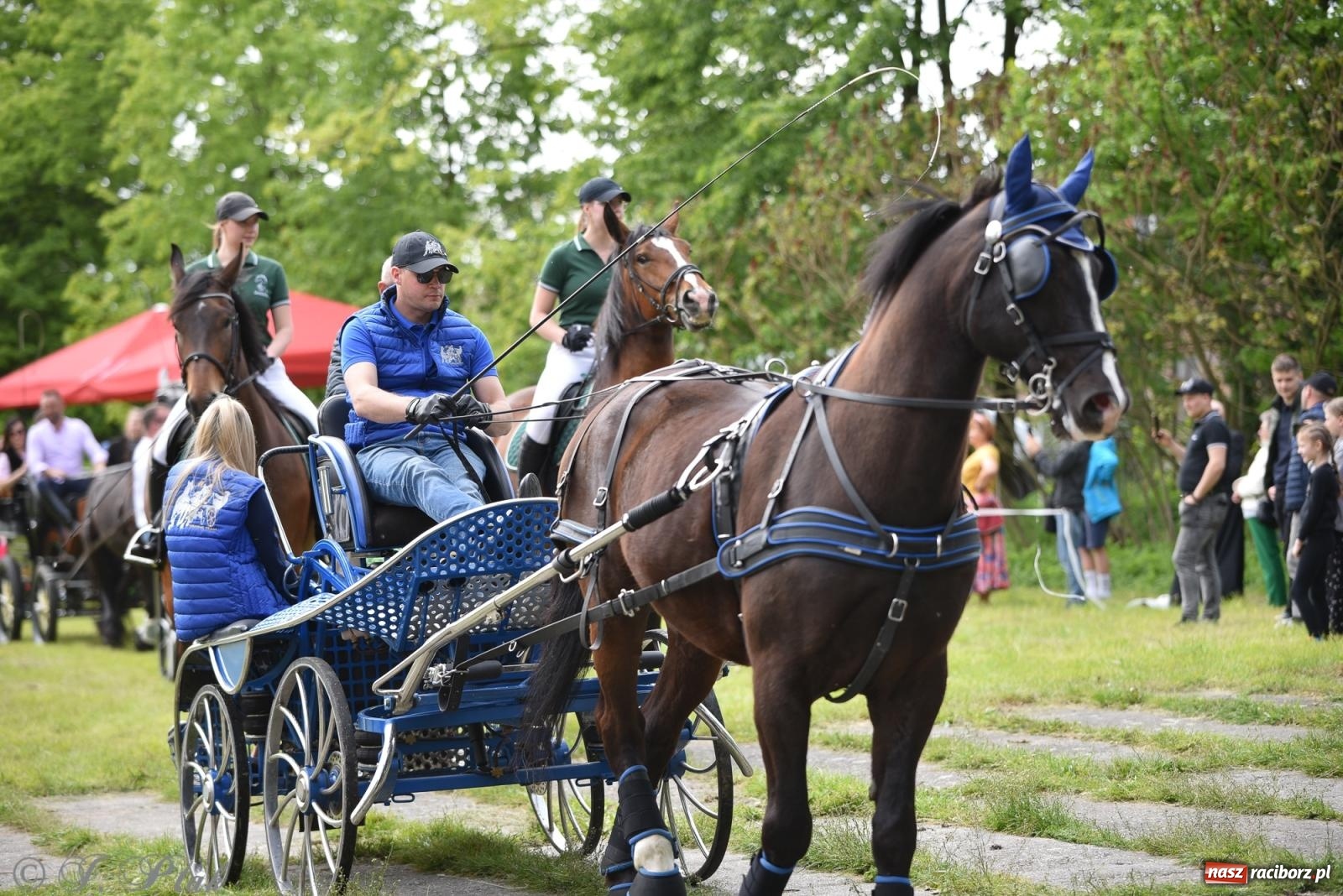 Zdjęcie w galerii na portalu naszraciborz.pl: Łubowicka procesja konna na bis! [FOTO i WIDEO] wiadomości z regionu
