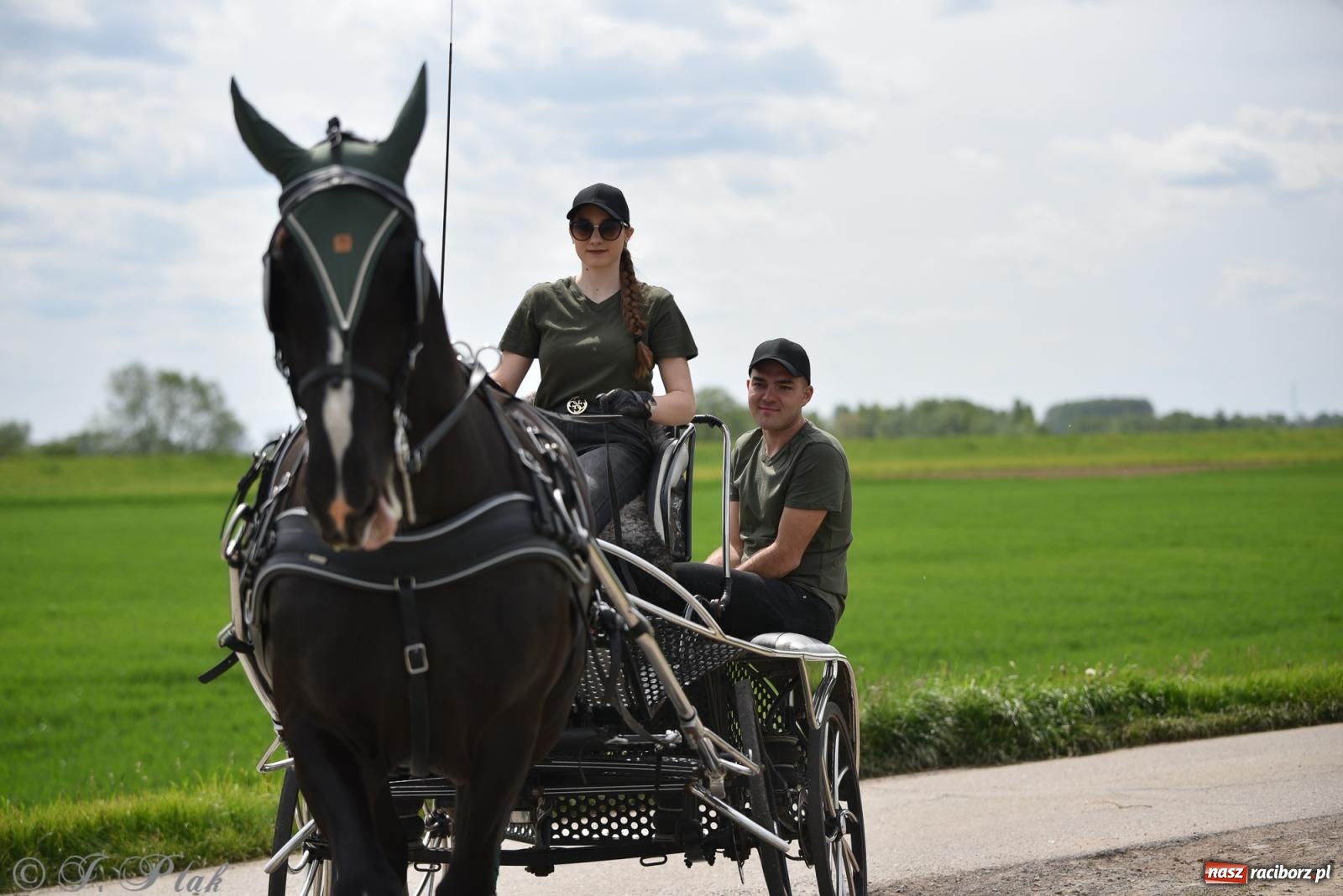 Zdjęcie w galerii na portalu naszraciborz.pl: Łubowicka procesja konna na bis! [FOTO i WIDEO] wiadomości z regionu