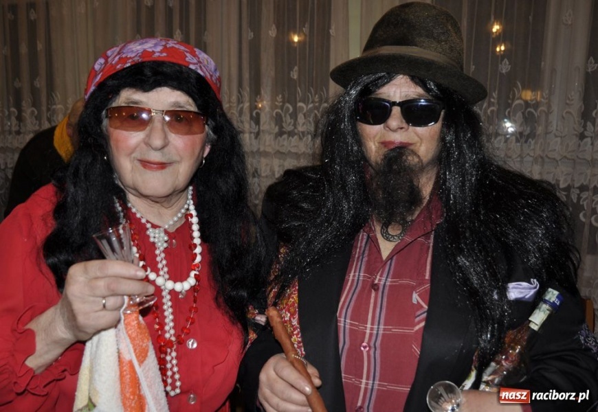 Zdjęcie w galerii na portalu naszraciborz.pl: Starosta pogrzebał wczoraj basa wiadomości z regionu