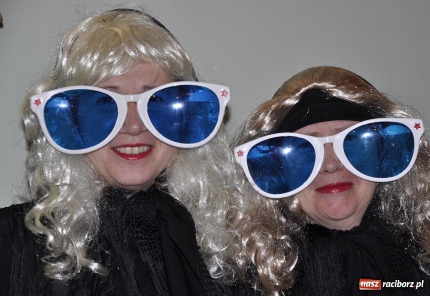 Zdjęcie w galerii na portalu naszraciborz.pl: Starosta pogrzebał wczoraj basa wiadomości z regionu