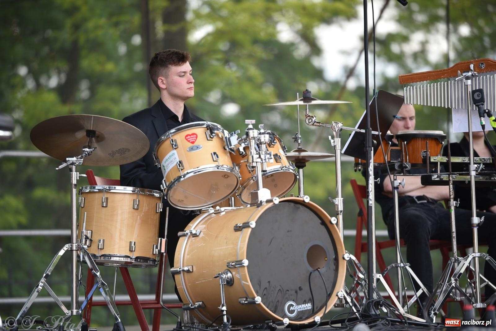 Zdjęcie w galerii na portalu naszraciborz.pl: Plenerowy koncert muzyki filmowej na zamkowym dziedzińcu wiadomości z regionu