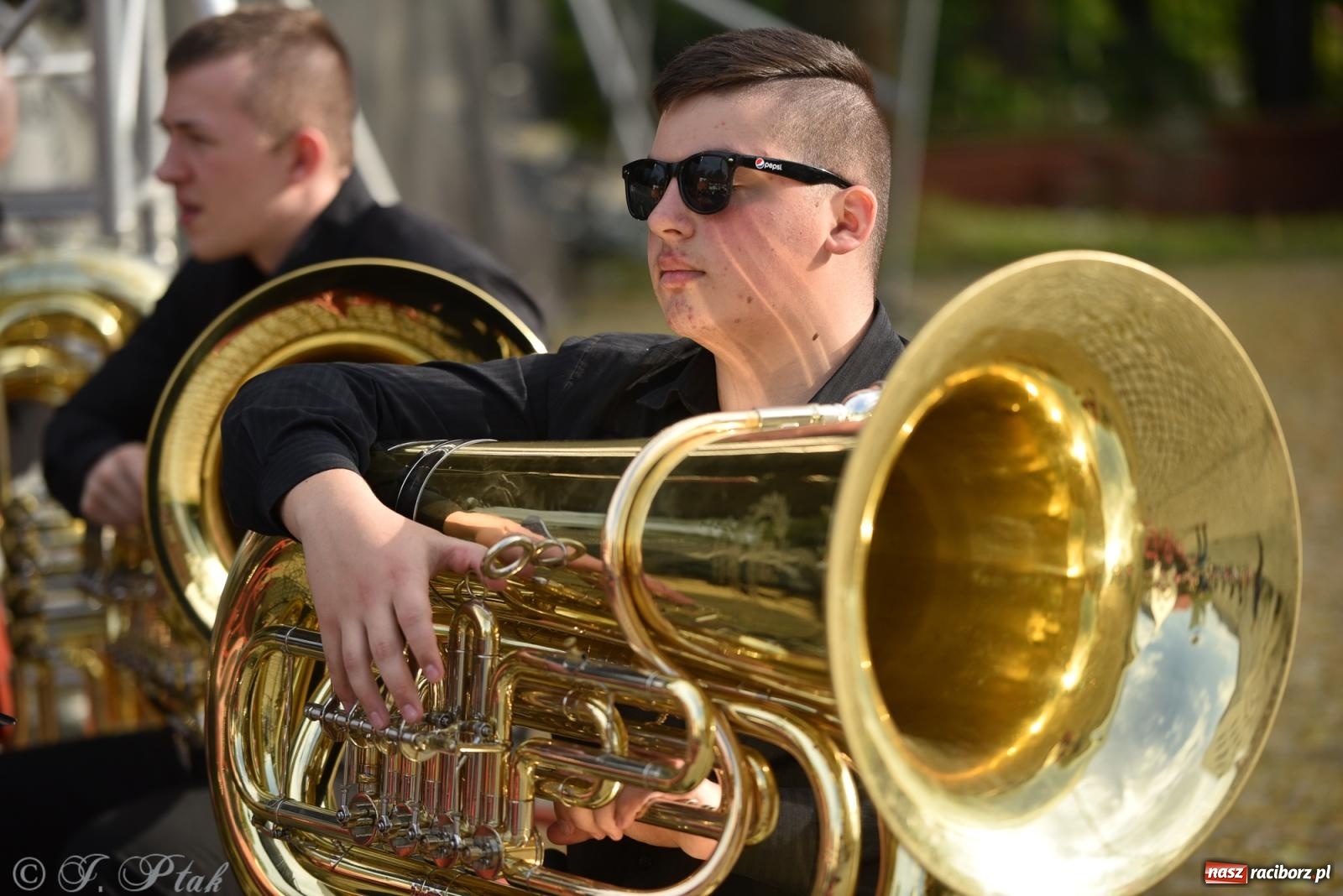 Zdjęcie w galerii na portalu naszraciborz.pl: Plenerowy koncert muzyki filmowej na zamkowym dziedzińcu wiadomości z regionu