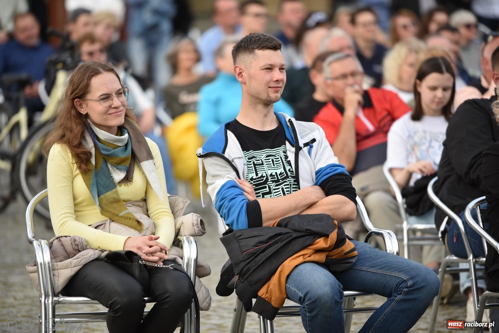 Zdjęcie w galerii na portalu naszraciborz.pl: Plenerowy koncert muzyki filmowej na zamkowym dziedzińcu wiadomości z regionu