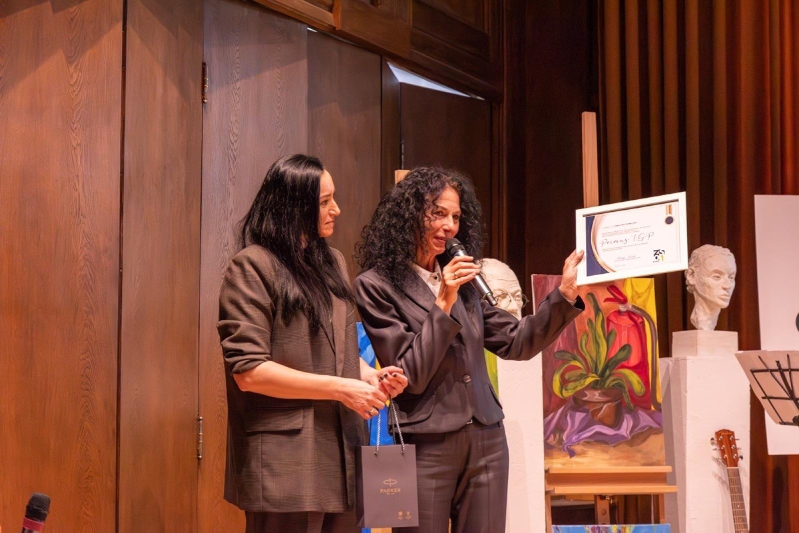 Zdjęcie w galerii na portalu naszraciborz.pl: ZSO nr 1 w Raciborzu – pożegnanie maturzystów! wiadomości z regionu