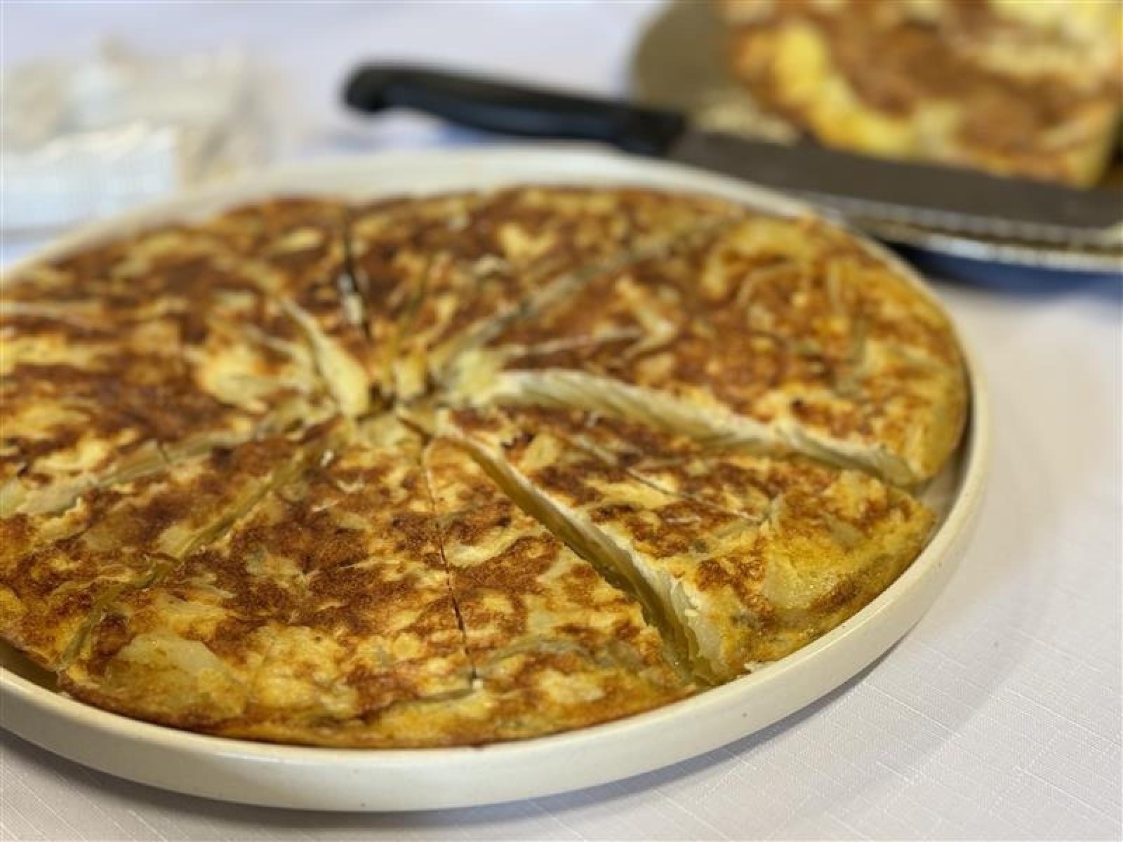 Zdjęcie w galerii na portalu naszraciborz.pl: Dzień Języka Hiszpańskiego w Ekonomiku wiadomości z regionu