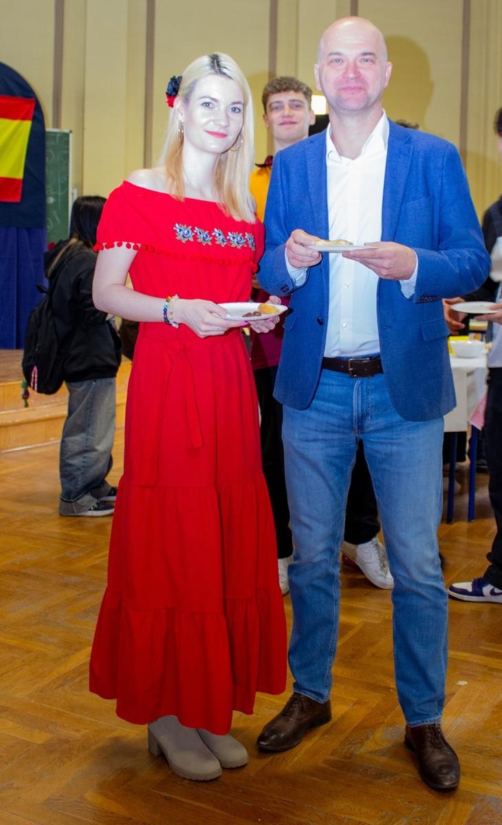 Zdjęcie w galerii na portalu naszraciborz.pl: Dzień Języka Hiszpańskiego w Ekonomiku wiadomości z regionu