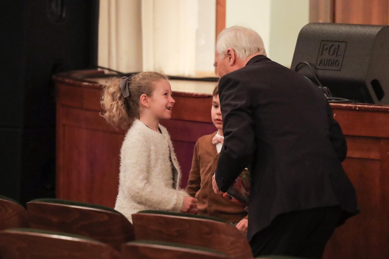 Zdjęcie w galerii na portalu naszraciborz.pl: Historia muzyki na cztery gitary. Lutnia bohaterką koncertów umuzykalniających w RCK wiadomości z regionu