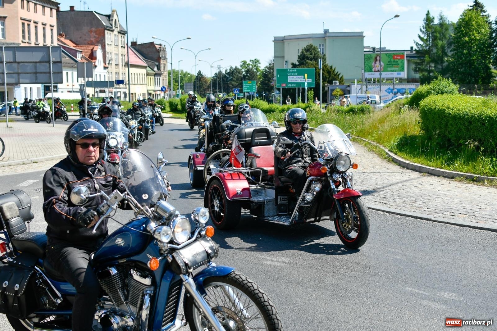Zdjęcie w galerii na portalu naszraciborz.pl: Raciborska inauguracja sezonu motocyklowego [FOTO i WIDEO] wiadomości z regionu