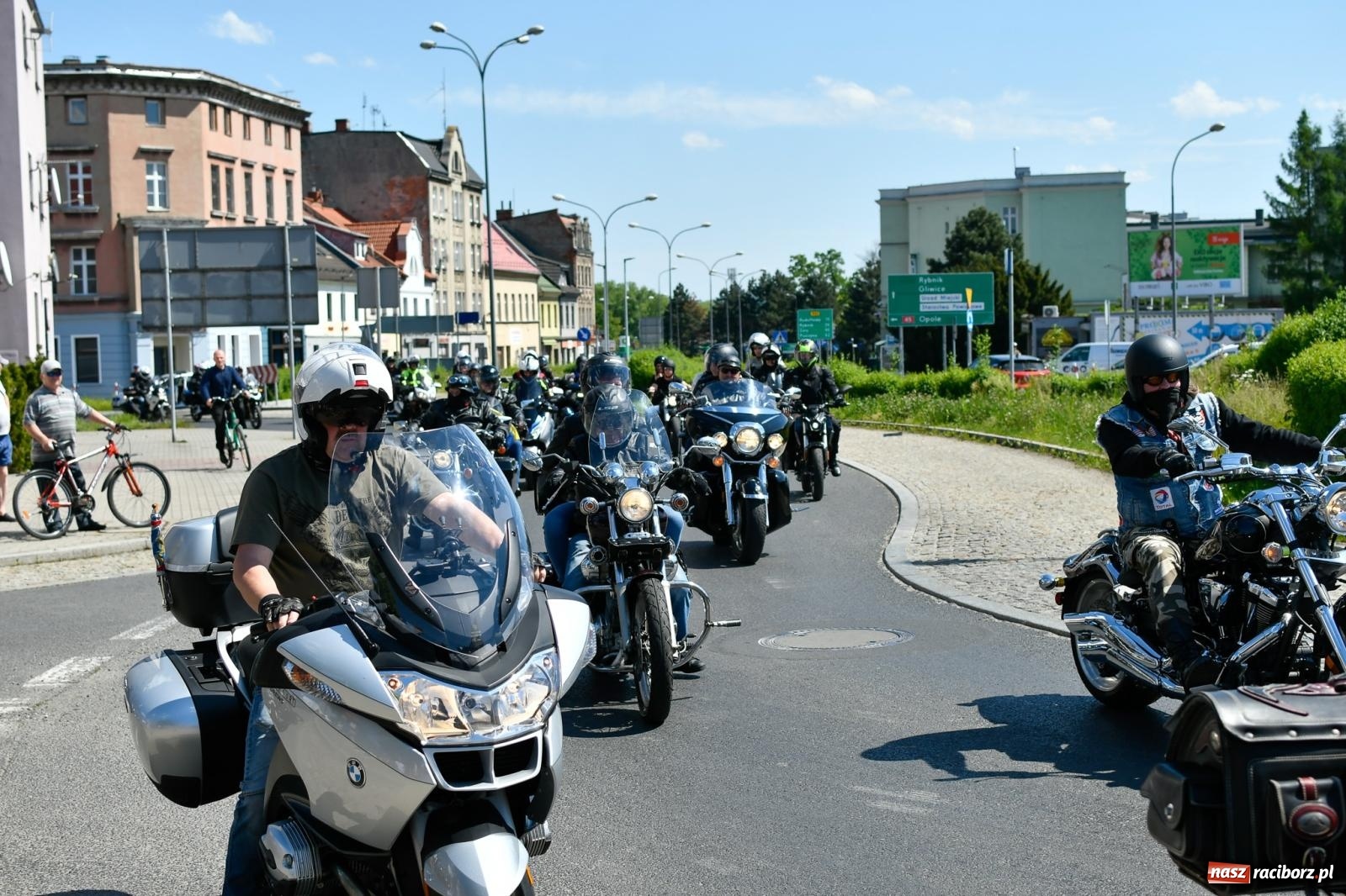 Zdjęcie w galerii na portalu naszraciborz.pl: Raciborska inauguracja sezonu motocyklowego [FOTO i WIDEO] wiadomości z regionu