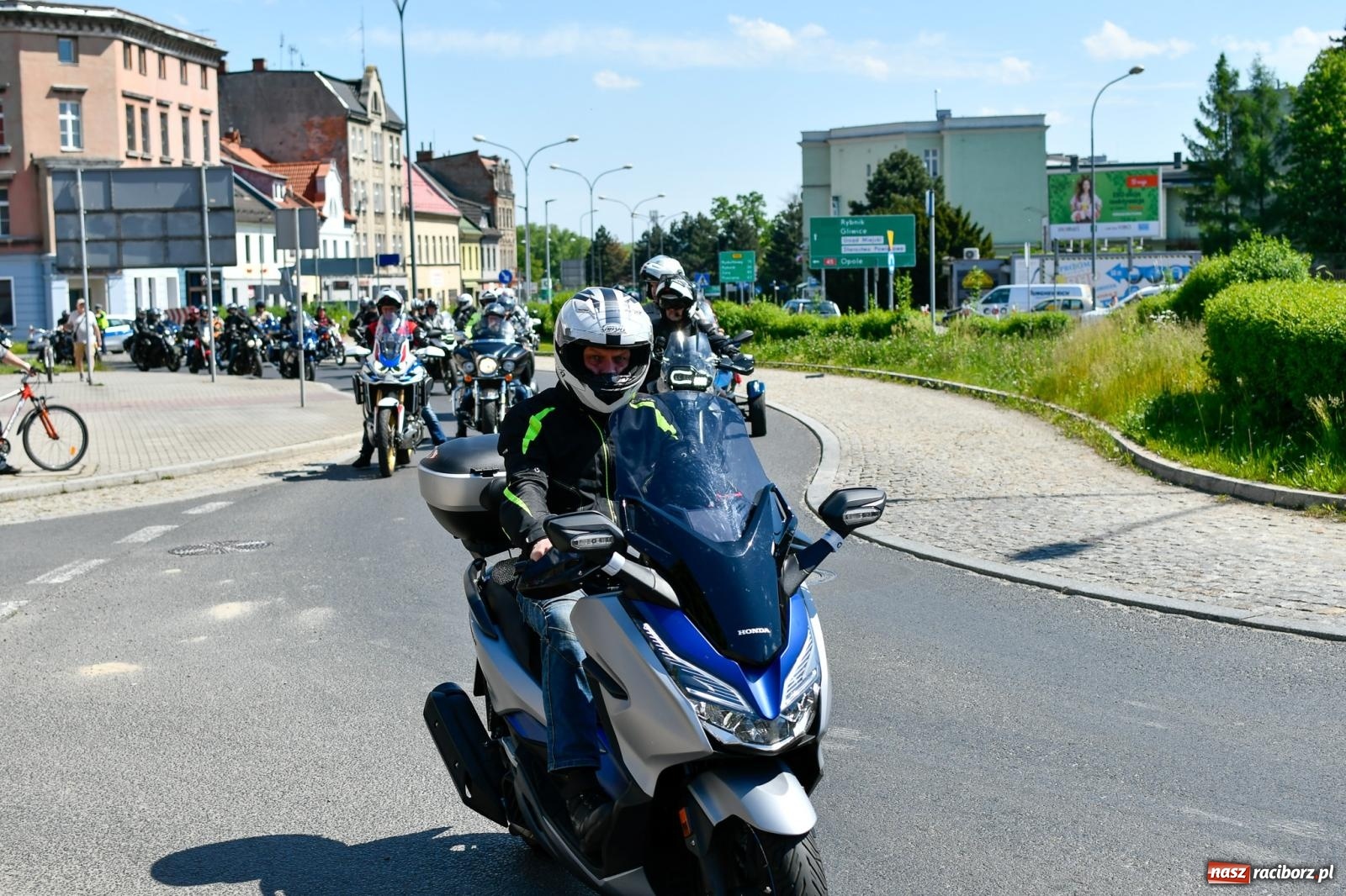 Zdjęcie w galerii na portalu naszraciborz.pl: Raciborska inauguracja sezonu motocyklowego [FOTO i WIDEO] wiadomości z regionu