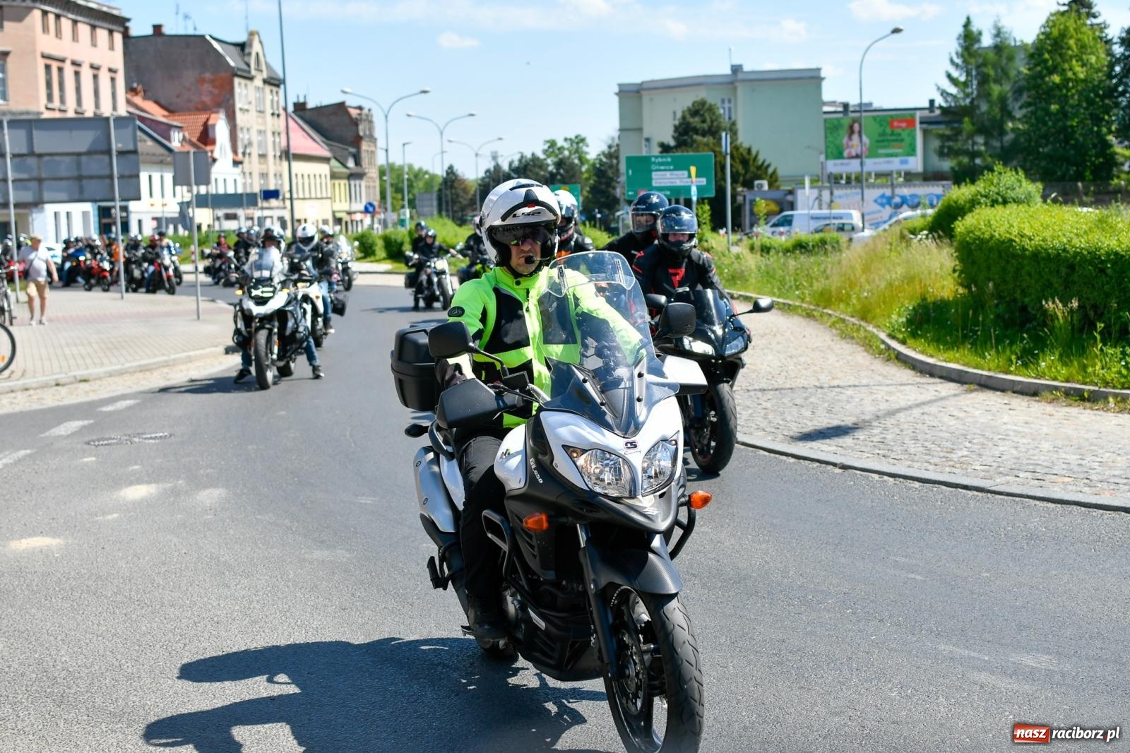 Zdjęcie w galerii na portalu naszraciborz.pl: Raciborska inauguracja sezonu motocyklowego [FOTO i WIDEO] wiadomości z regionu
