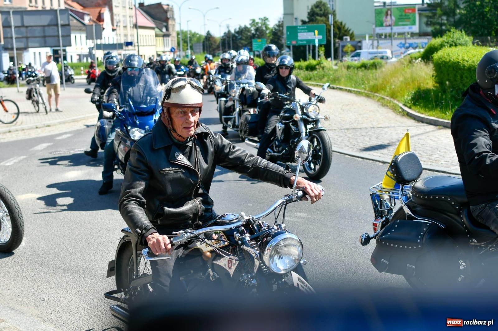 Zdjęcie w galerii na portalu naszraciborz.pl: Raciborska inauguracja sezonu motocyklowego [FOTO i WIDEO] wiadomości z regionu