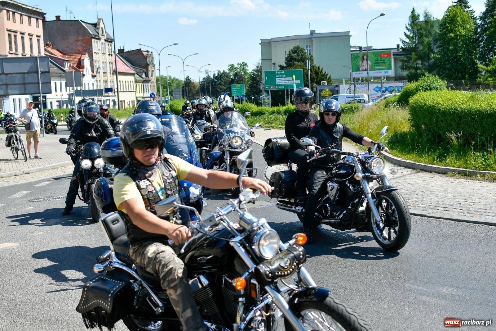 Zdjęcie w galerii na portalu naszraciborz.pl: Raciborska inauguracja sezonu motocyklowego [FOTO i WIDEO] wiadomości z regionu