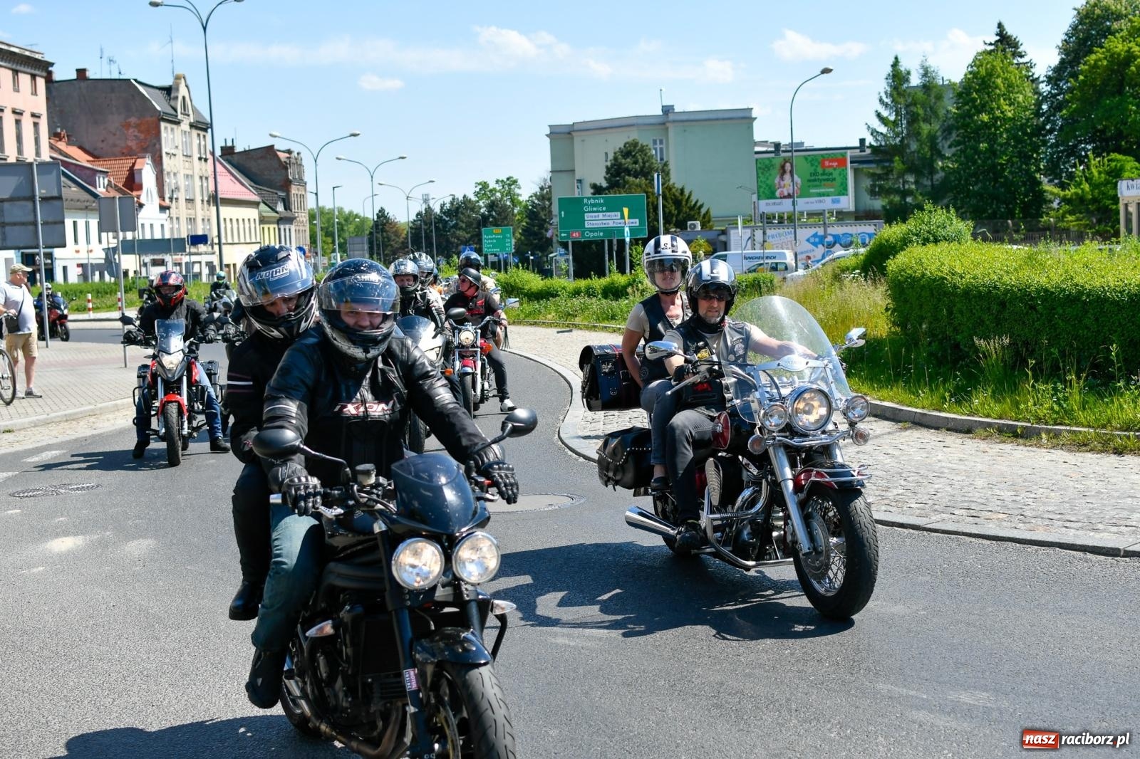 Zdjęcie w galerii na portalu naszraciborz.pl: Raciborska inauguracja sezonu motocyklowego [FOTO i WIDEO] wiadomości z regionu