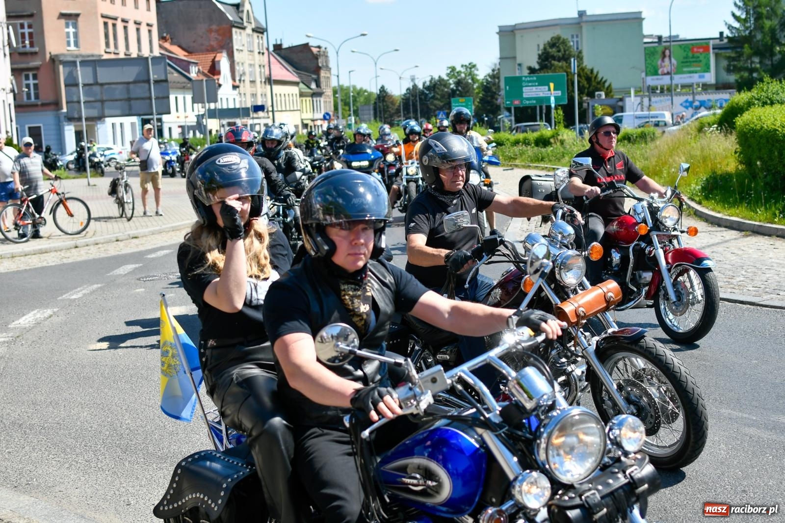 Zdjęcie w galerii na portalu naszraciborz.pl: Raciborska inauguracja sezonu motocyklowego [FOTO i WIDEO] wiadomości z regionu
