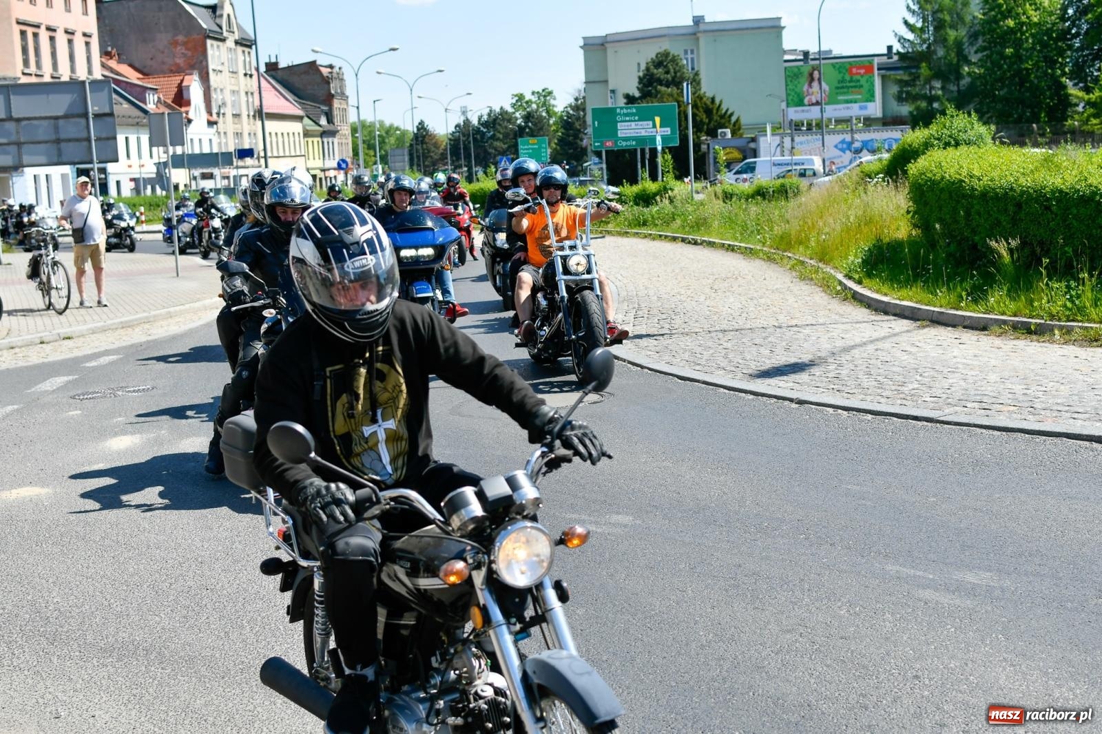 Zdjęcie w galerii na portalu naszraciborz.pl: Raciborska inauguracja sezonu motocyklowego [FOTO i WIDEO] wiadomości z regionu