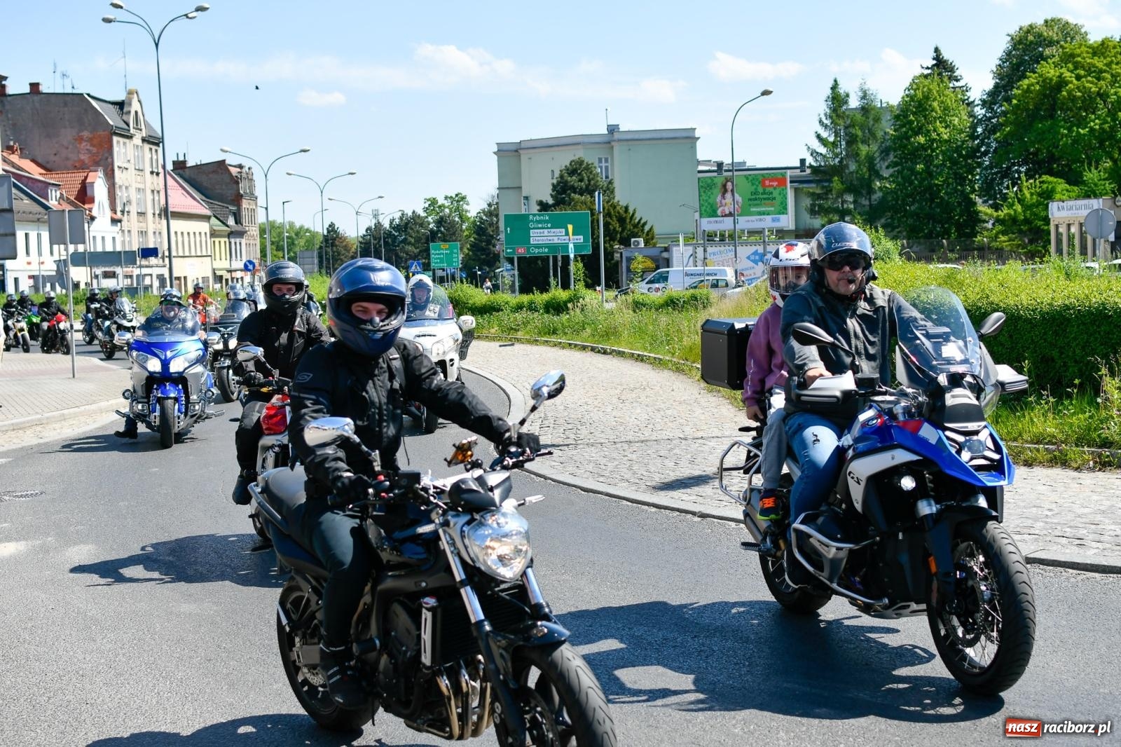 Zdjęcie w galerii na portalu naszraciborz.pl: Raciborska inauguracja sezonu motocyklowego [FOTO i WIDEO] wiadomości z regionu