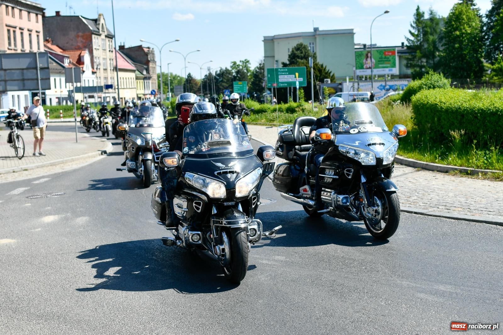 Zdjęcie w galerii na portalu naszraciborz.pl: Raciborska inauguracja sezonu motocyklowego [FOTO i WIDEO] wiadomości z regionu
