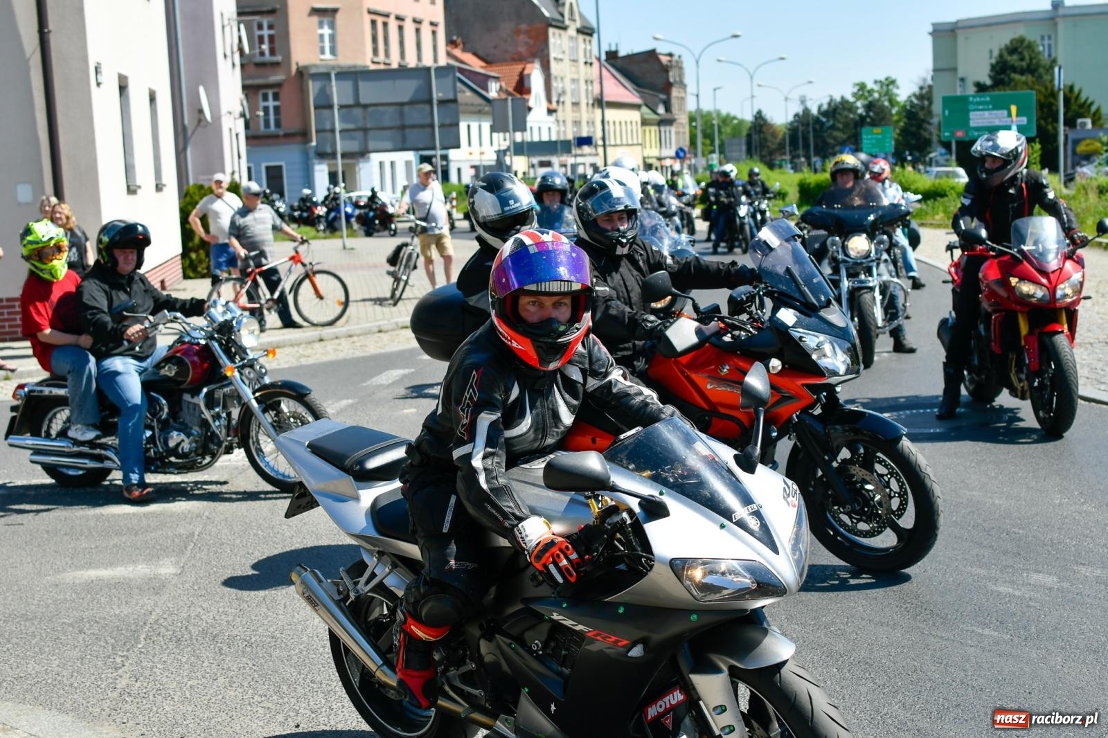 Zdjęcie w galerii na portalu naszraciborz.pl: Raciborska inauguracja sezonu motocyklowego [FOTO i WIDEO] wiadomości z regionu