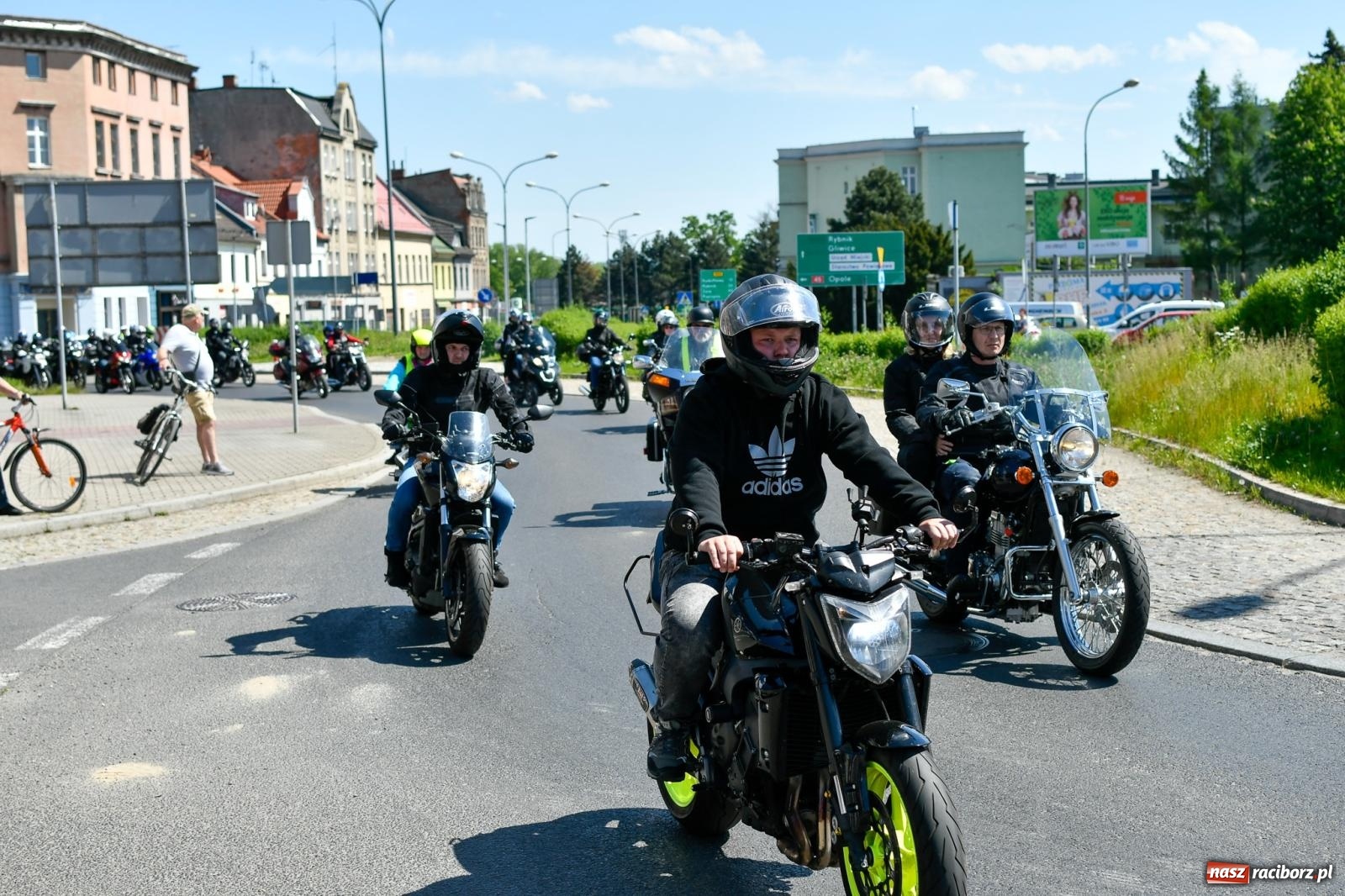 Zdjęcie w galerii na portalu naszraciborz.pl: Raciborska inauguracja sezonu motocyklowego [FOTO i WIDEO] wiadomości z regionu