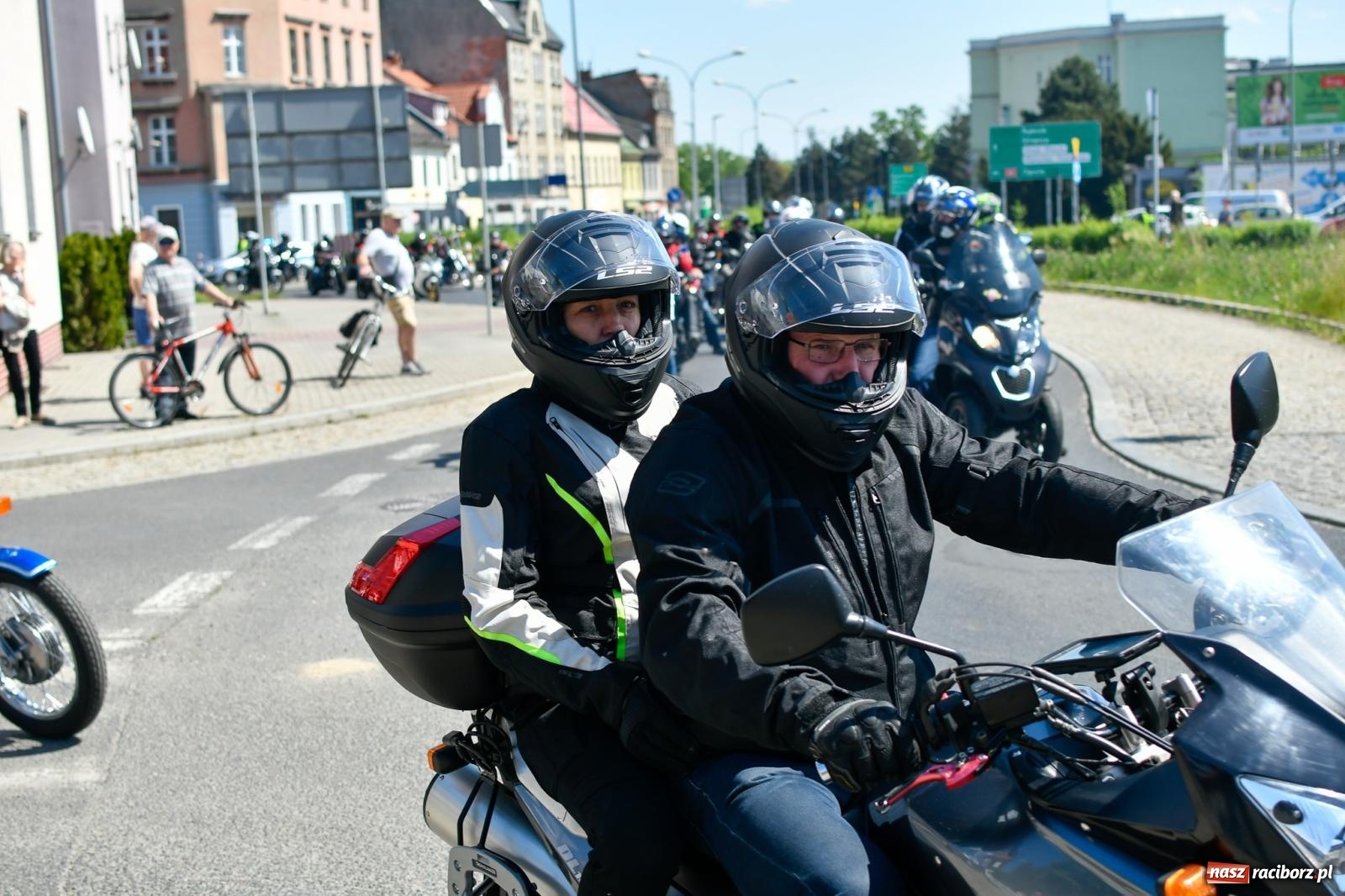 Zdjęcie w galerii na portalu naszraciborz.pl: Raciborska inauguracja sezonu motocyklowego [FOTO i WIDEO] wiadomości z regionu