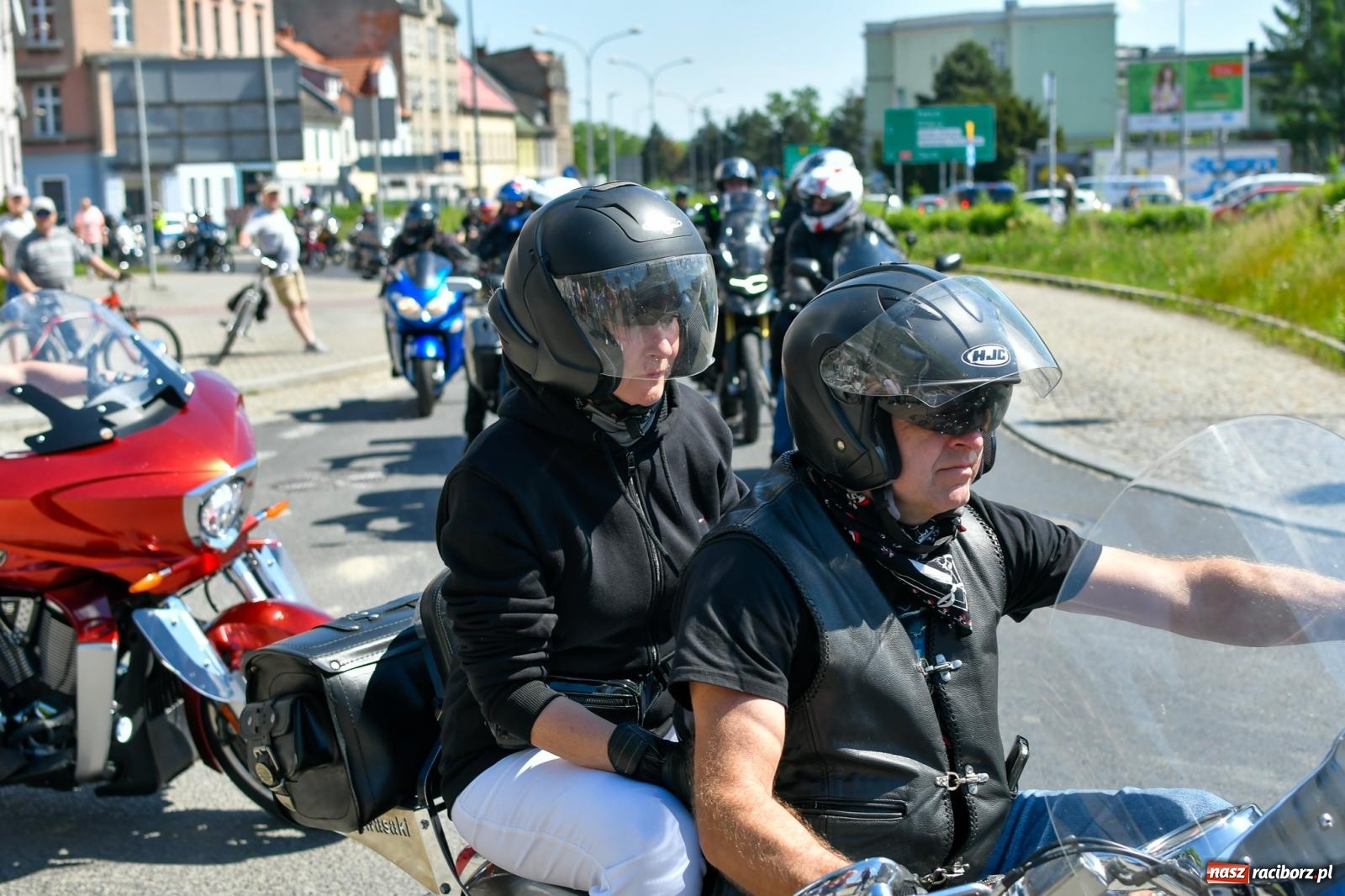 Zdjęcie w galerii na portalu naszraciborz.pl: Raciborska inauguracja sezonu motocyklowego [FOTO i WIDEO] wiadomości z regionu