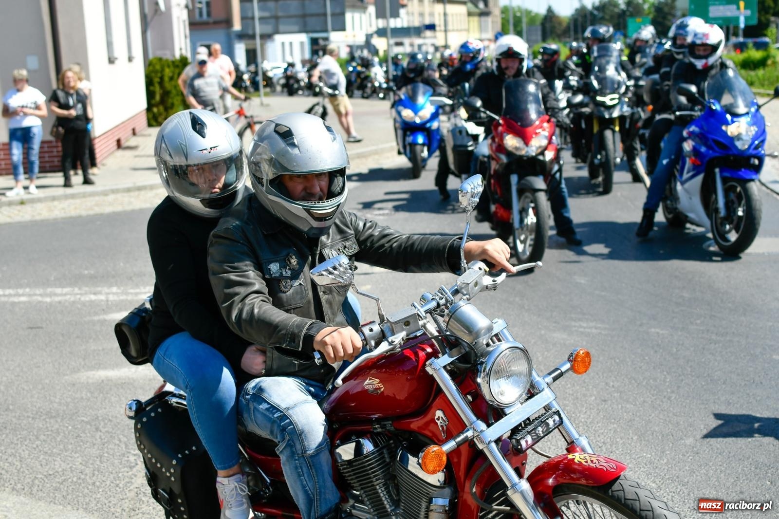 Zdjęcie w galerii na portalu naszraciborz.pl: Raciborska inauguracja sezonu motocyklowego [FOTO i WIDEO] wiadomości z regionu
