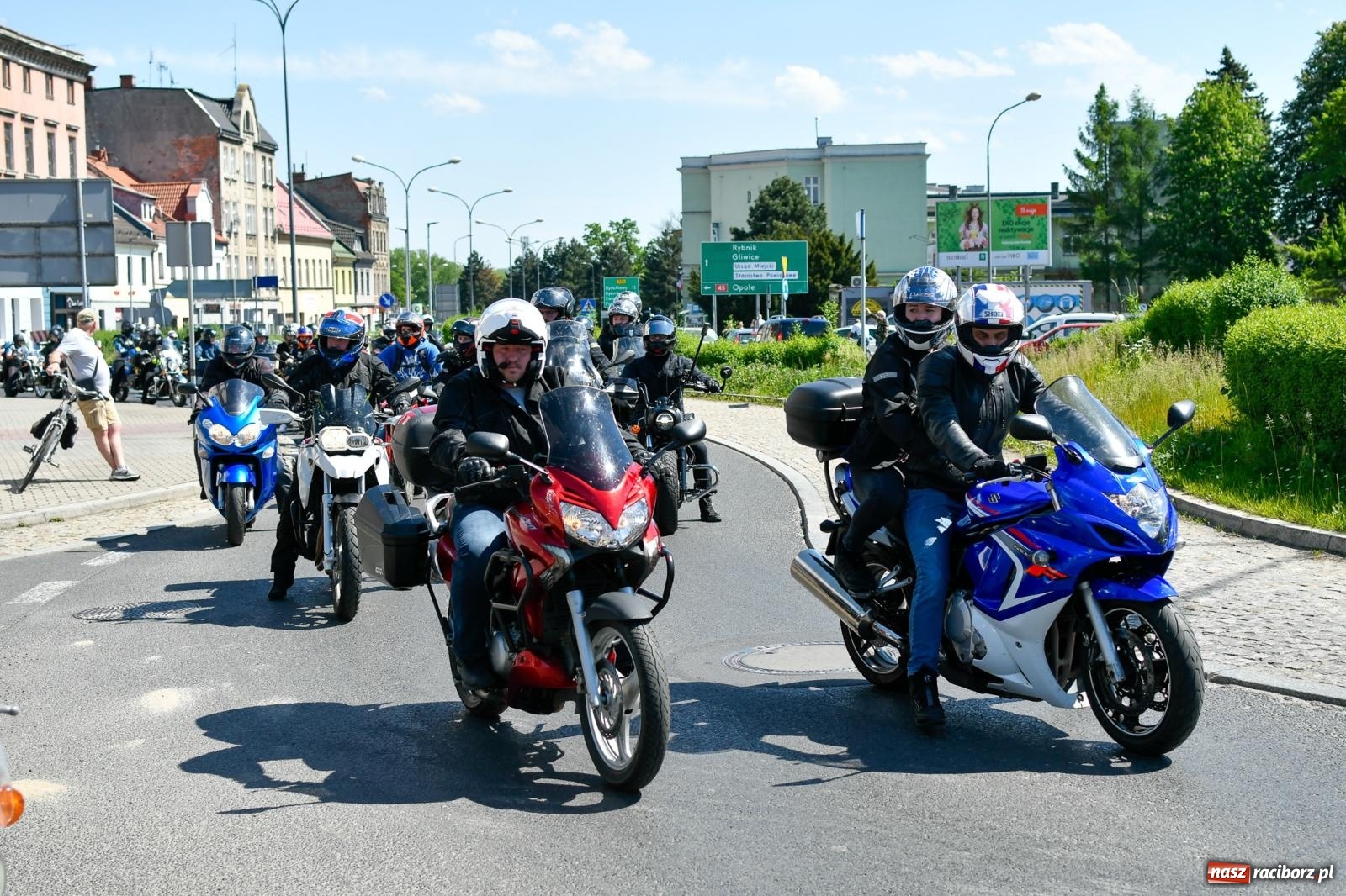 Zdjęcie w galerii na portalu naszraciborz.pl: Raciborska inauguracja sezonu motocyklowego [FOTO i WIDEO] wiadomości z regionu