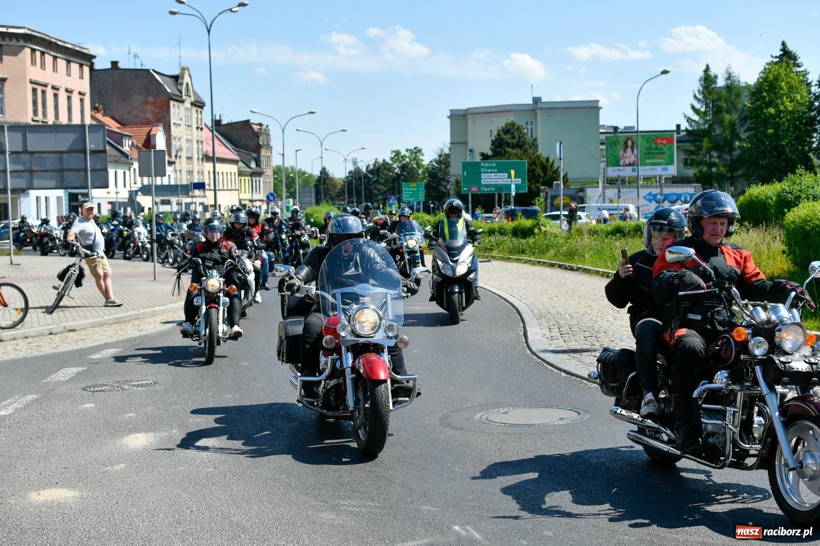 Zdjęcie w galerii na portalu naszraciborz.pl: Raciborska inauguracja sezonu motocyklowego [FOTO i WIDEO] wiadomości z regionu