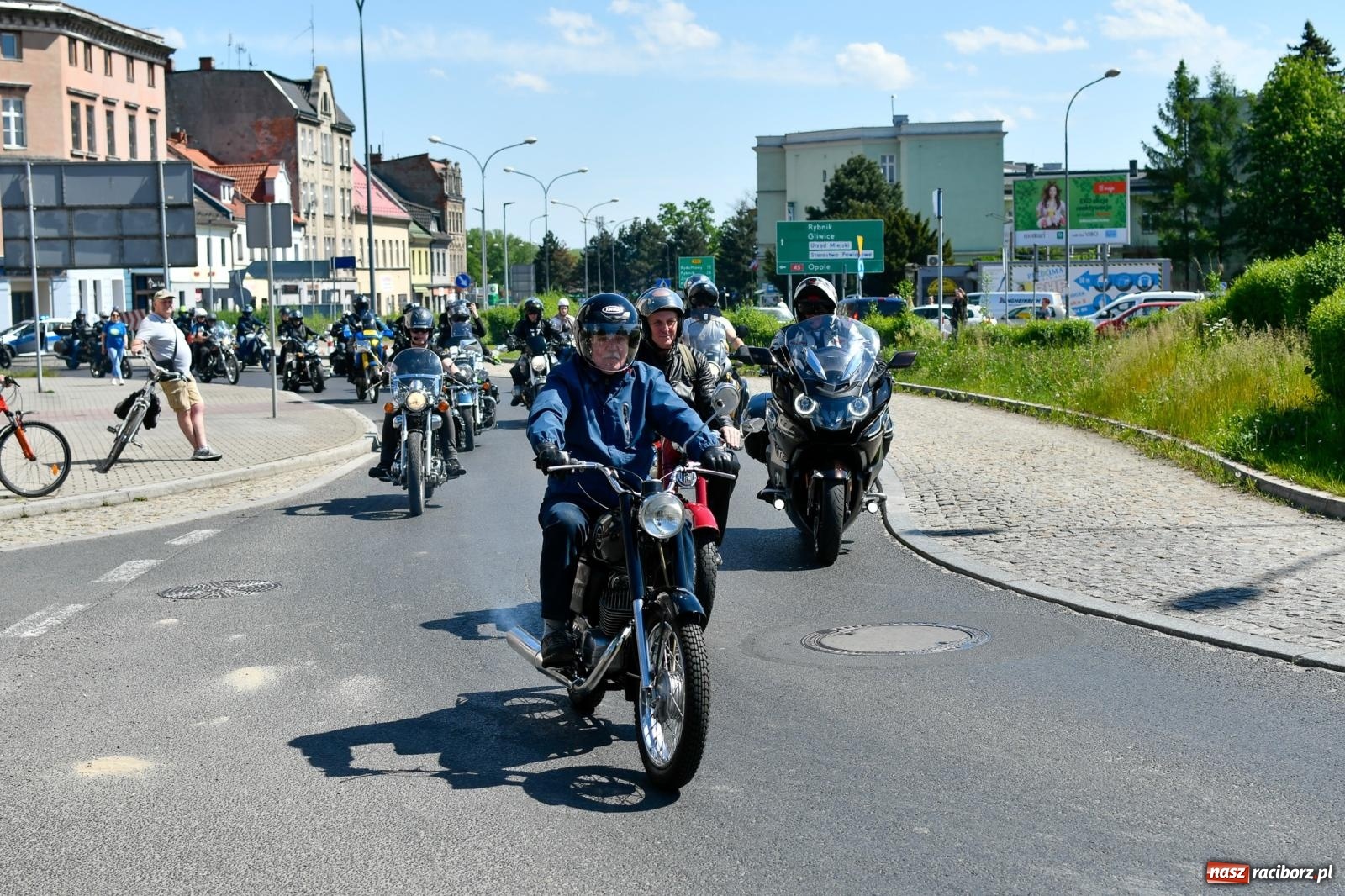 Zdjęcie w galerii na portalu naszraciborz.pl: Raciborska inauguracja sezonu motocyklowego [FOTO i WIDEO] wiadomości z regionu