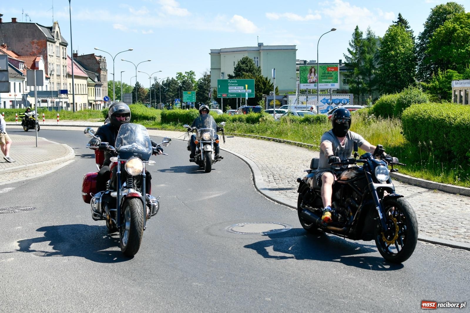 Zdjęcie w galerii na portalu naszraciborz.pl: Raciborska inauguracja sezonu motocyklowego [FOTO i WIDEO] wiadomości z regionu