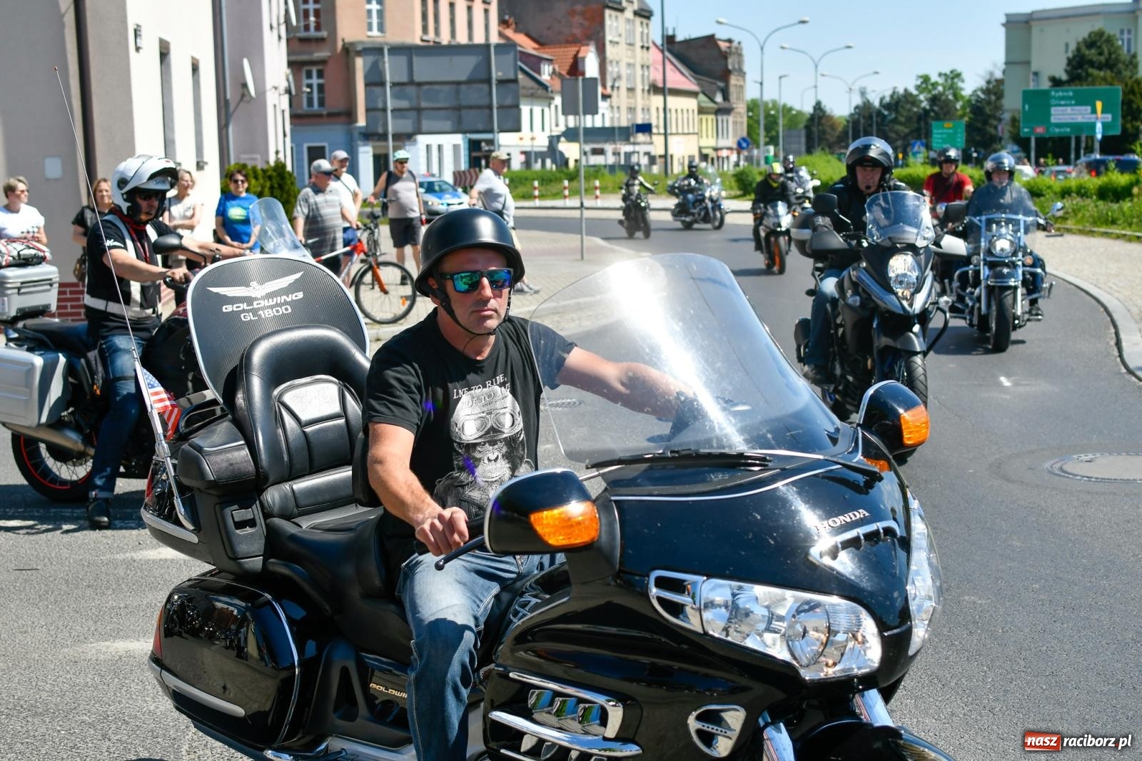 Zdjęcie w galerii na portalu naszraciborz.pl: Raciborska inauguracja sezonu motocyklowego [FOTO i WIDEO] wiadomości z regionu