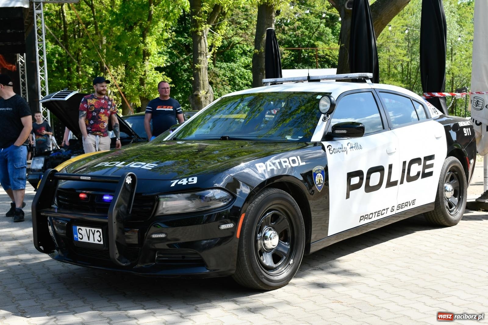 Zdjęcie w galerii na portalu naszraciborz.pl: Tuningowane wozy na Magicznej Plaży w Bukowie [FOTO i WIDEO] wiadomości z regionu